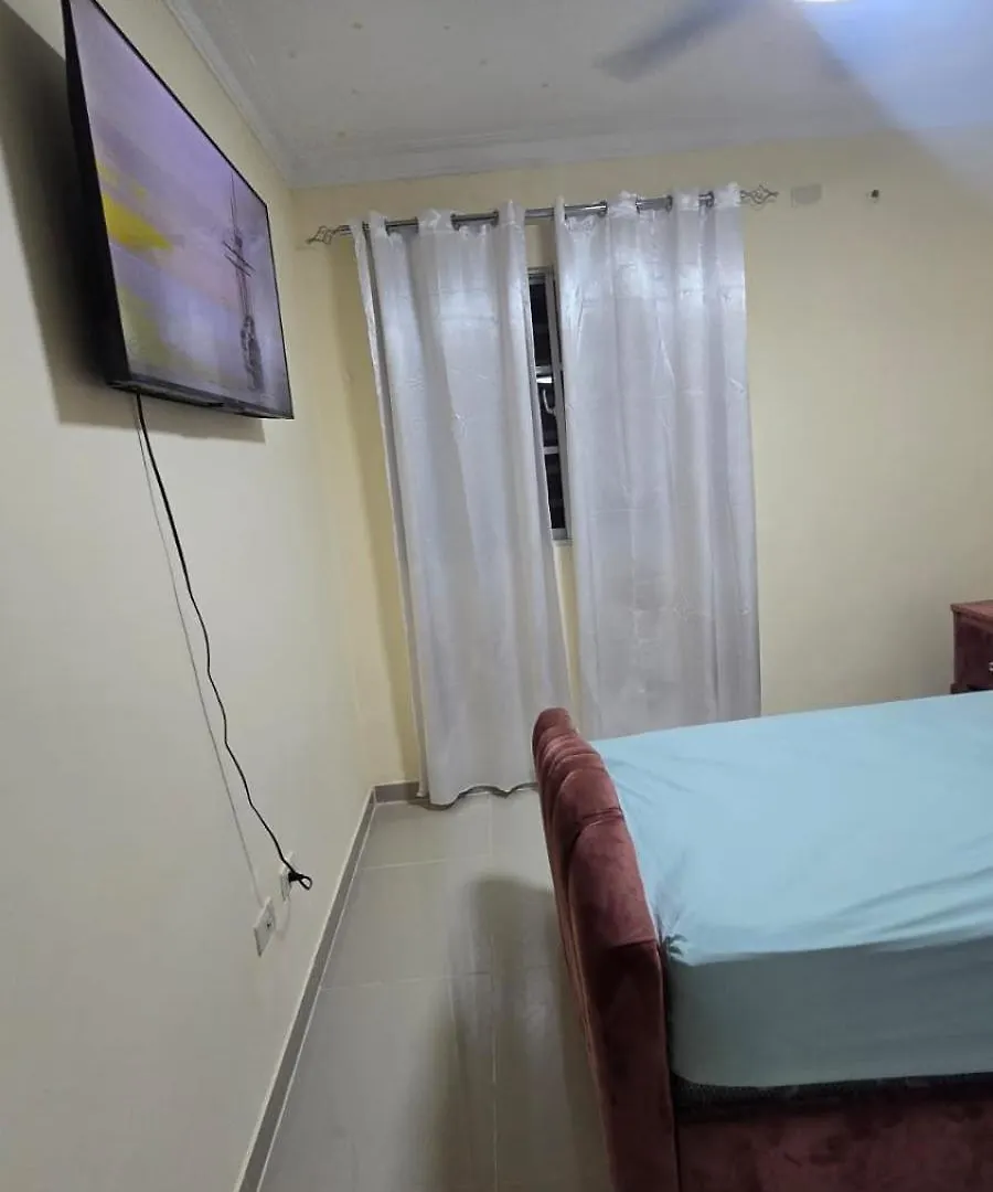 Apartmento Amueblado Mendoza 0*,  República Dominicana